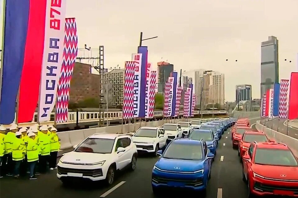 Церемония открытия новой магистрали проспект Багратиона в Москве