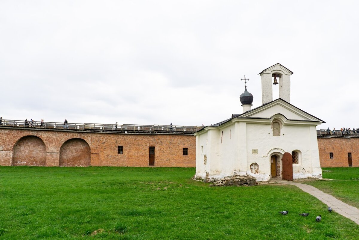 Церковь Андрея Стратилата в Великом Новгороде
