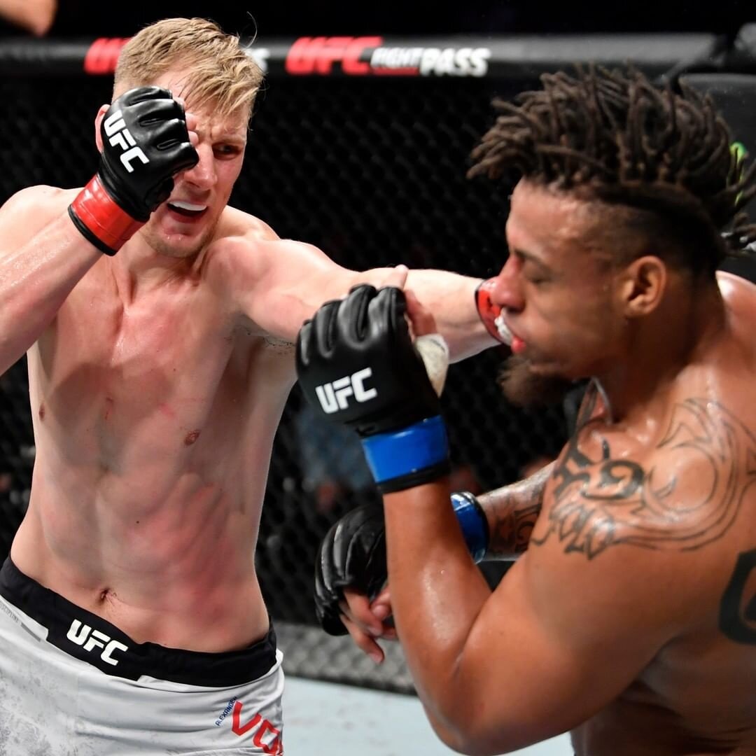 Александр Волков и Грег Харди