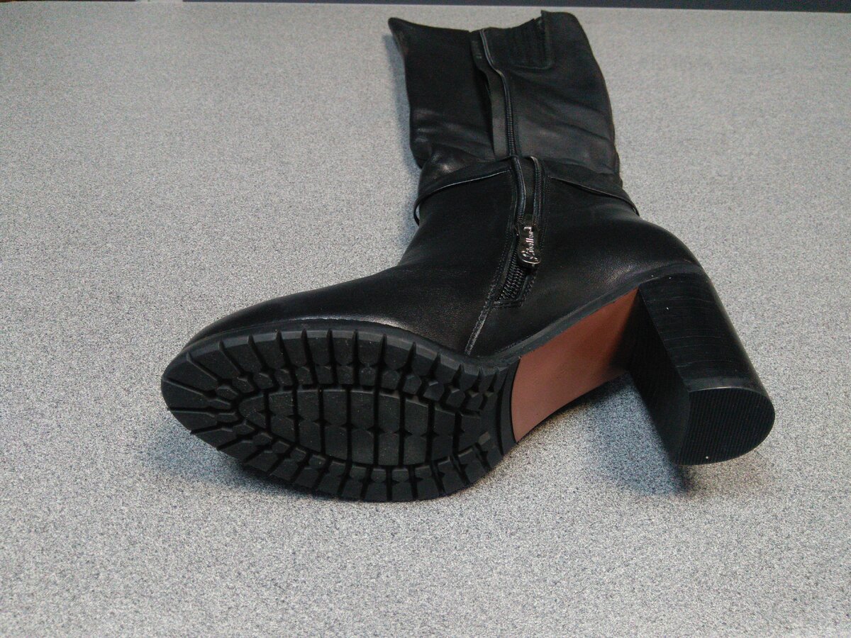 Новые сапоги