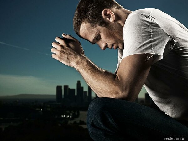 Как говорит СОЛДАТ 76 из игры Overwatch: "Я не из тех кто падает, я из тех кто поднимается!" 