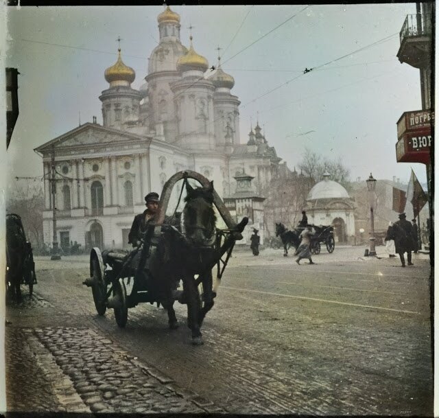 Эксклюзивные цветные фотографии старого Петербурга - публикуются впервые