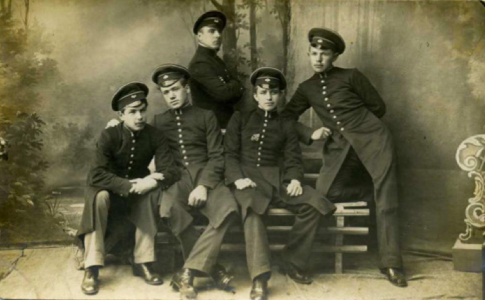 Гимназисты в царской России