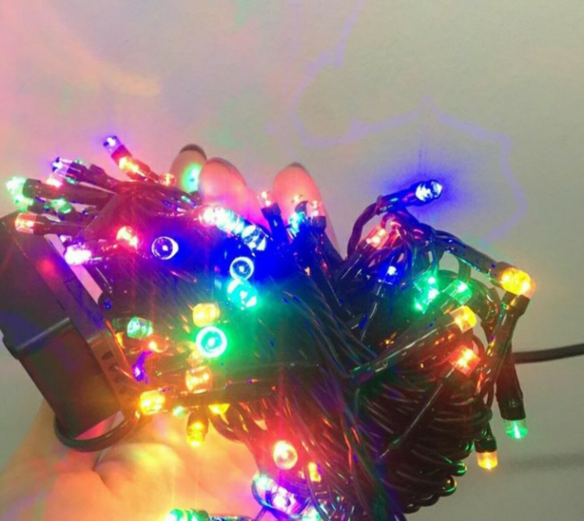 Гирлянда светодиодная, 10м, 120 руб