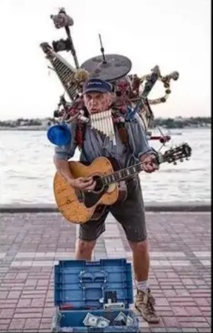 Автор - Елена Сибирцева.