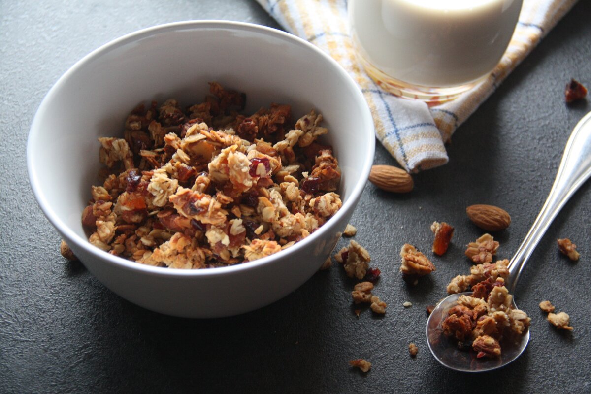 Honey Oat Granola Bar