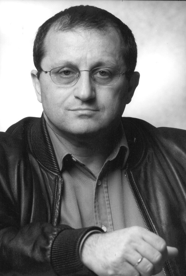 Як кедми. Яков Кедми. Яков. Яков Иосифович Кедми в молодости. Эдит Кедми