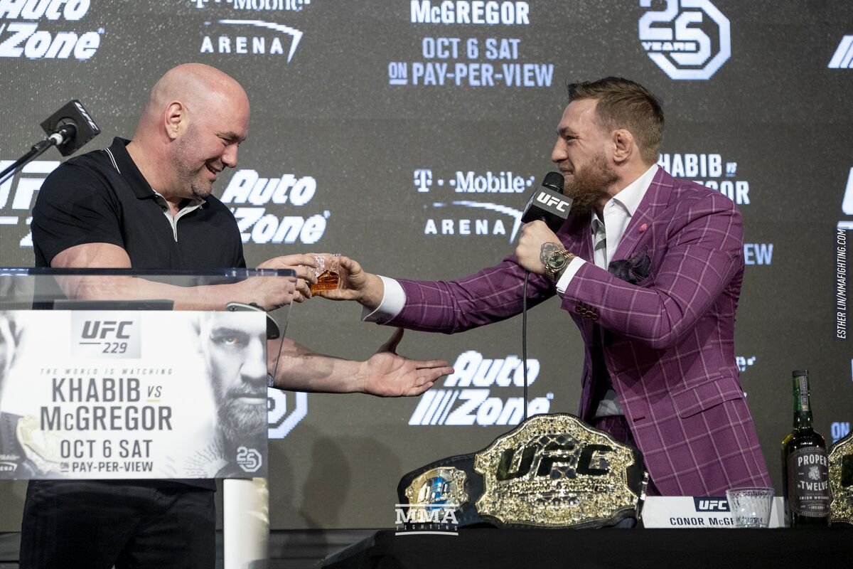 Те, кто заставили весь мир ждать бои ММА и смотреть их с восторгом