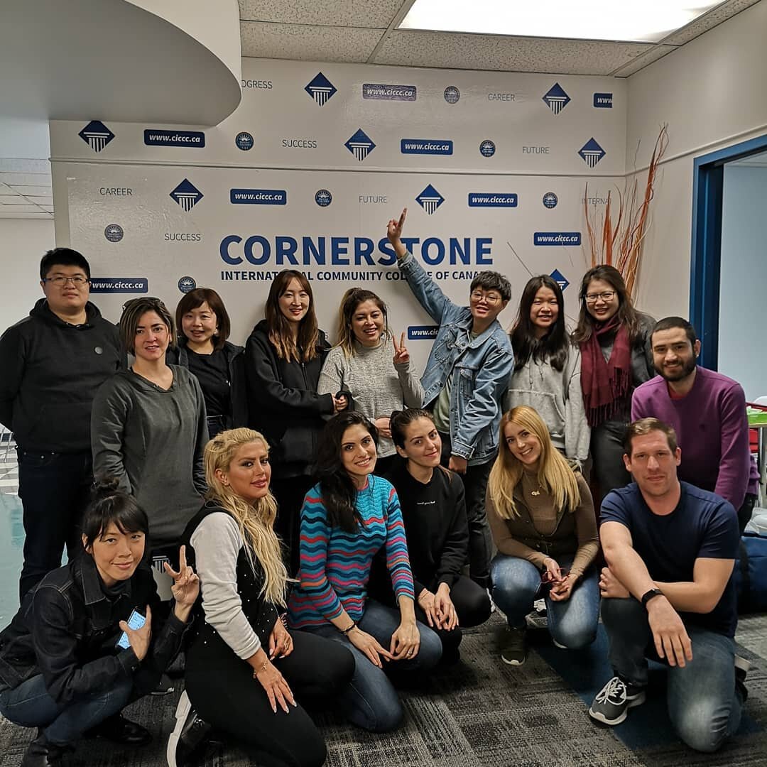 Студенты Cornerstone International Community College Of Canada