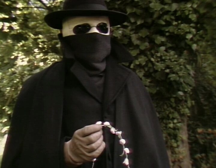 Кадр из сериала "Человек-невидимка" 1984 г.