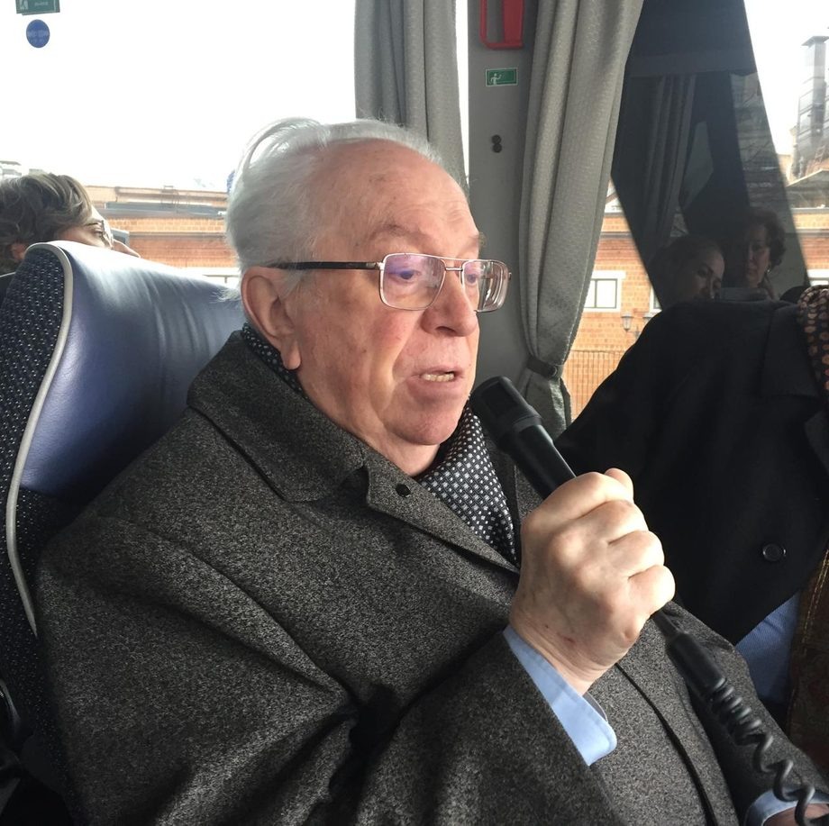 Виктор Данилов-Данильян