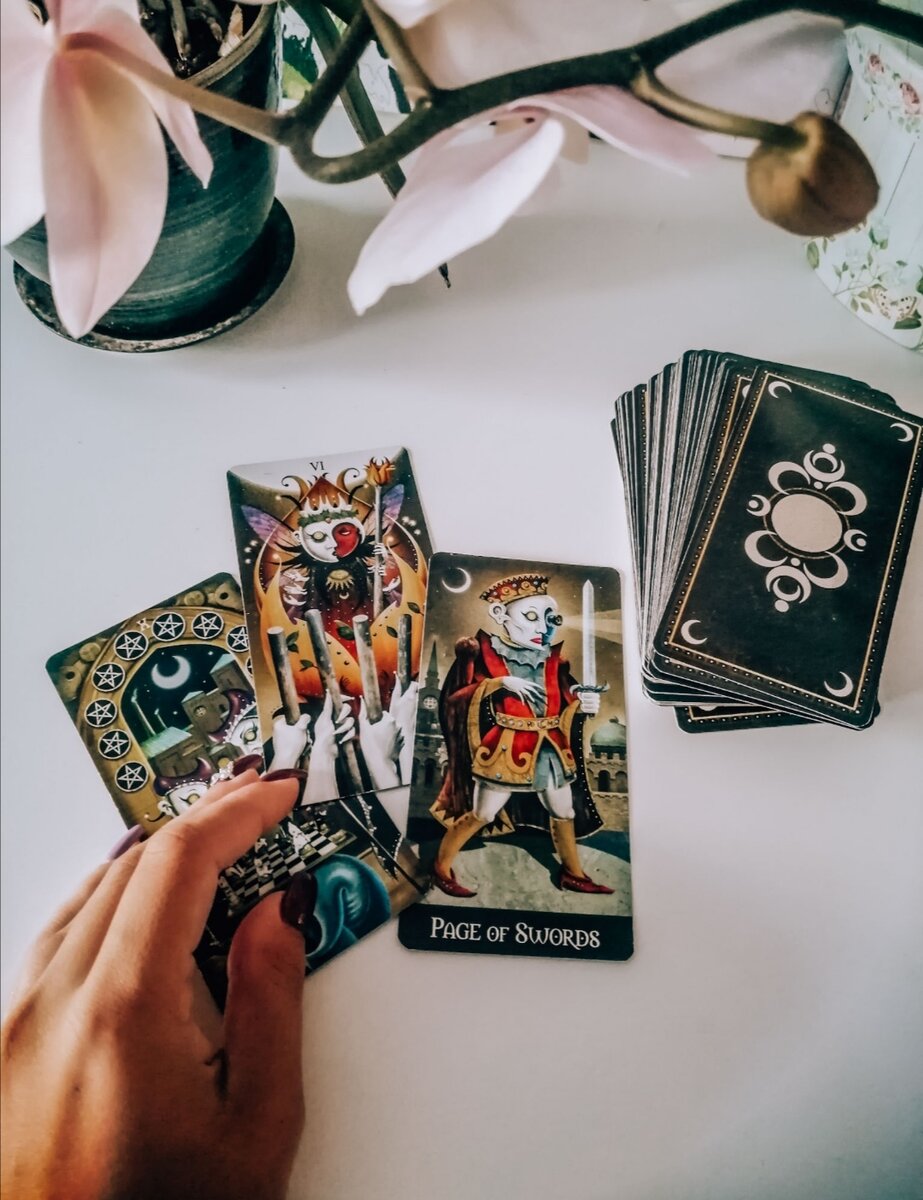 посты для таролога. алтарь таролога. магия и колдовство. практик таролог. практик таролог.