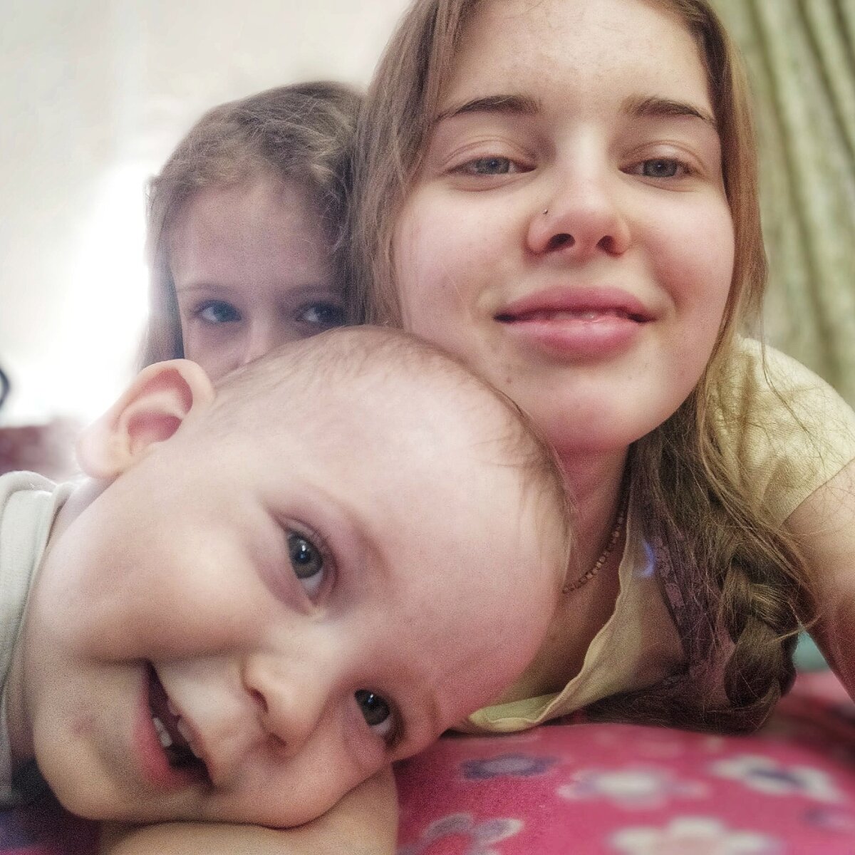 Радамир, Диана и Лиза