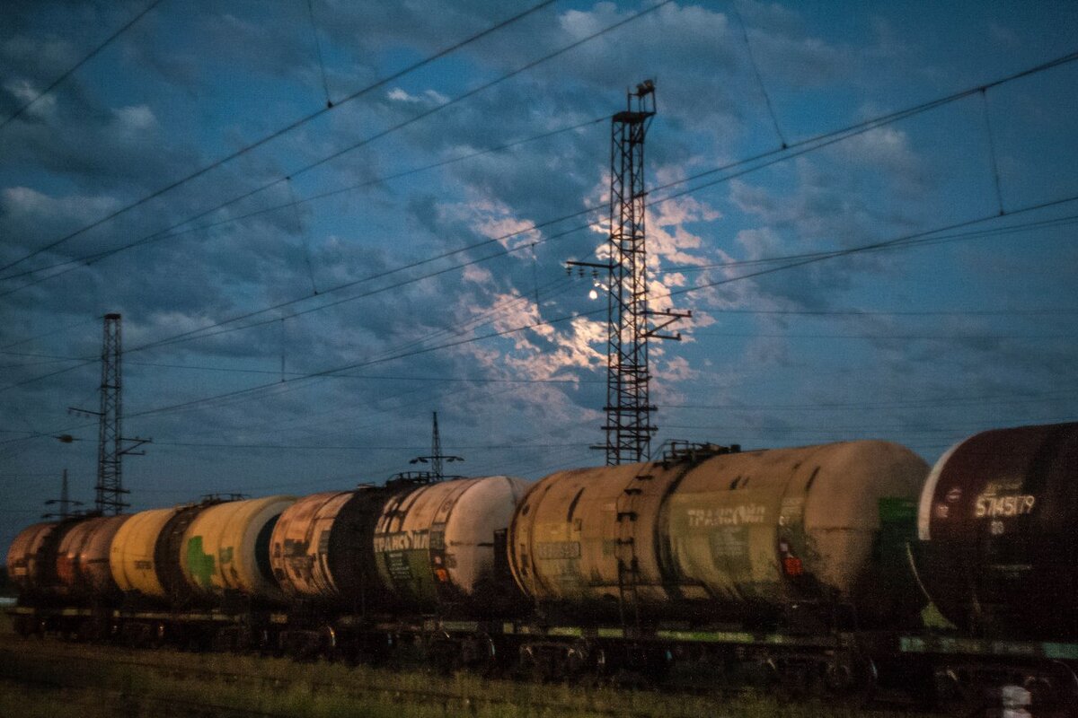 «Только потеряв все, мы становимся свободными, чтобы сделать все что угодно». 