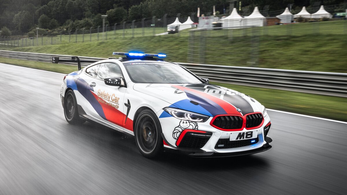 BMW m5 Safety car