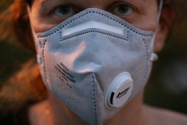 https://coronavirus-u-detei.ru/554/smertnost-ot-koronavirusa-po-vozrastu/