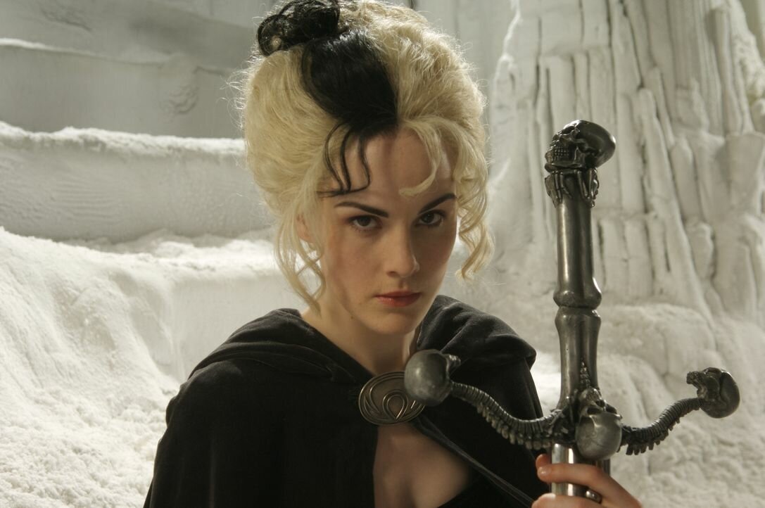 да какая разница, что работу Смерти иногда выполняет - вы посмотрите на эту милоту!