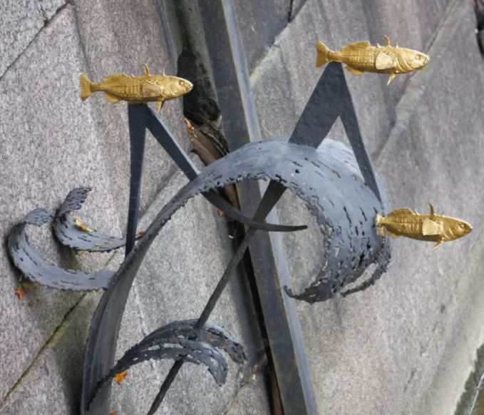 Памятник колюшке в Кронштадте. фото из источника: интернет