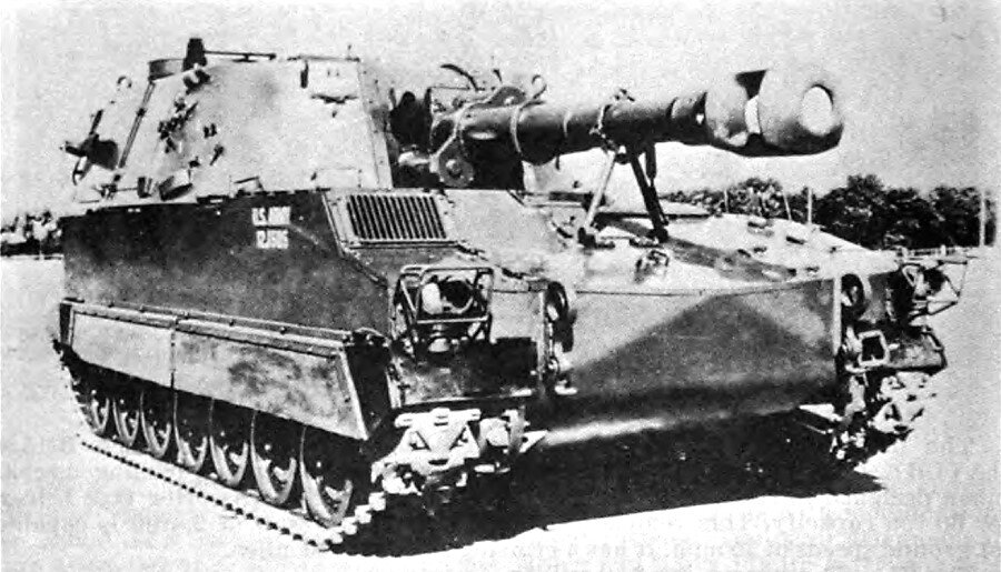 155-мм самоходная артиллерийская установка.