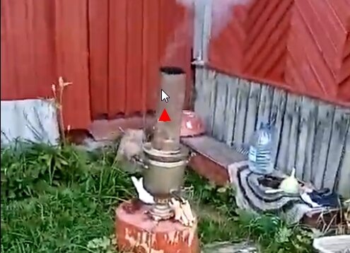 Самовар - хозяин в доме. Раньше на новоселье или на свадьбу это был самый желанный подарок.