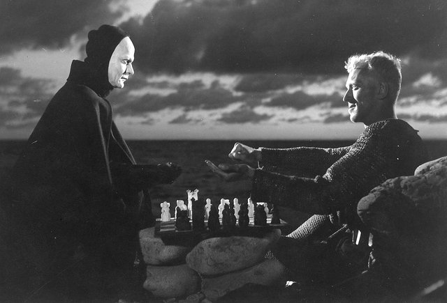 Фото на обложке: кадр из фильма «Седьмая печать» 