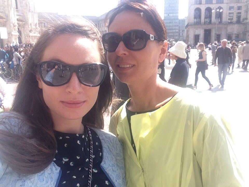 Любовь Пригожина с дочерью Полиной в Милане