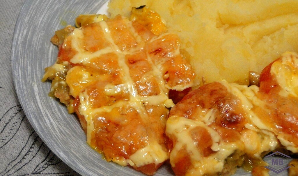 Мясо по-французски подарит восторг вкуса во время обеда или ужина