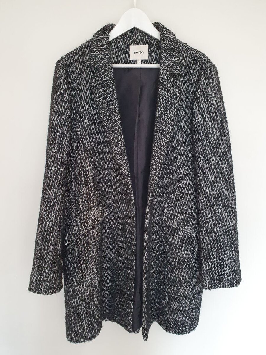 Челлендж 1 пальто = 7 вариантов посадки