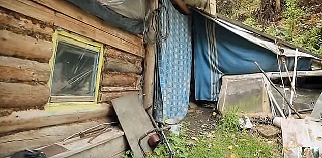 Изба отшельника...