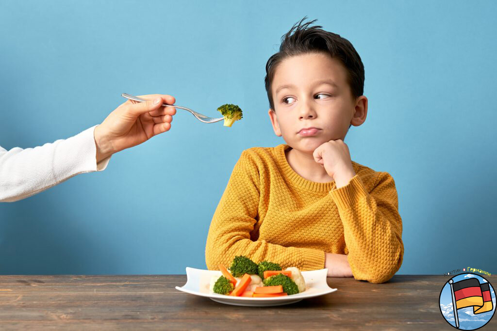 Отказ от полезной еды , ребенок против овощей