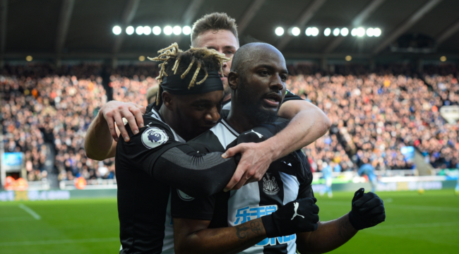 Виллемс забивает Манчестер Сити