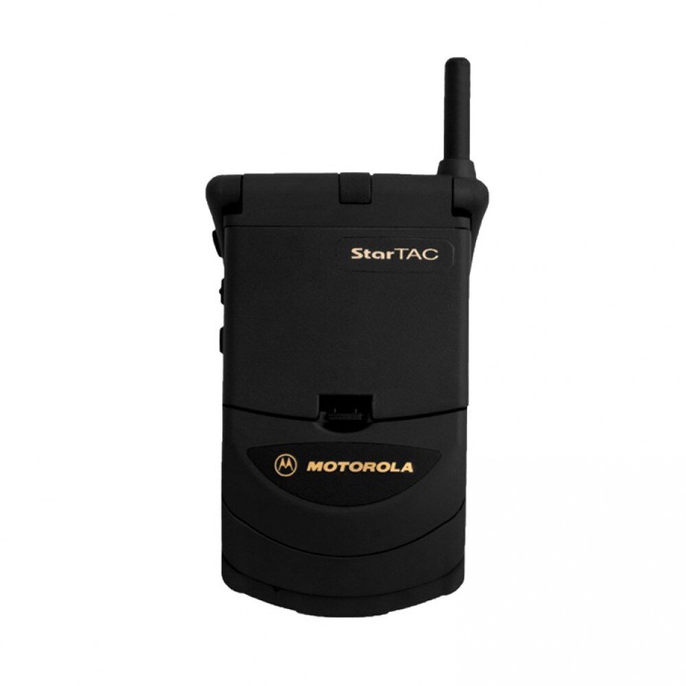 
"Motorola starTAC – от компании создавшей первый в мире мобильный телефон. Вышел в 1998 году. В серии starTAC впервые в мире был применен форм-фактором раскладушка, начиналась она с Motorola starTAC 85, после этого остальные фирмы начали копировать и подрожать Motorola.



Создатели дали название телефону вдохновившись сериалом Star Track, оттуда они почерпнул и футуристичную форму. Телефон очень простой и в первую очередь выполняет свои основные функции это звонки и общение по СМС. Корпус черного цвета не сильно бросается в глаза, сделан из матового пластика и не скользит в руке. Экран только один, с голубоватой подсветкой вмещает 4 строки и отображает всю основную индикацию, заряд батареи и уровень сигнала.


Во многих раскладушках из-за их размеров страдает качество связи, но не в этом телефоне. Здесь установлена хорошая антенна, всегда сохраняется качественный сигнал, даже в труднодоступных местах (переходы, транспорт), за что ему отдельная похвала. Поддерживает виброзвонок и монофонические звонки, их в распоряжении телефона 11 штук. И конечно же он очень компактный 9x5 см. Емкость аккумулятора 500 мАч хватает ее примерно на 50 часов работы без подзарядки. Записная книжка вмещает 100 номеров, не считая объема сим карты. Купить Motorola starTAC может каждый кто любит раритетные телефоны или относится к людям которые собирают свою коллекцию из неповторимых моделей прошлых лет" 