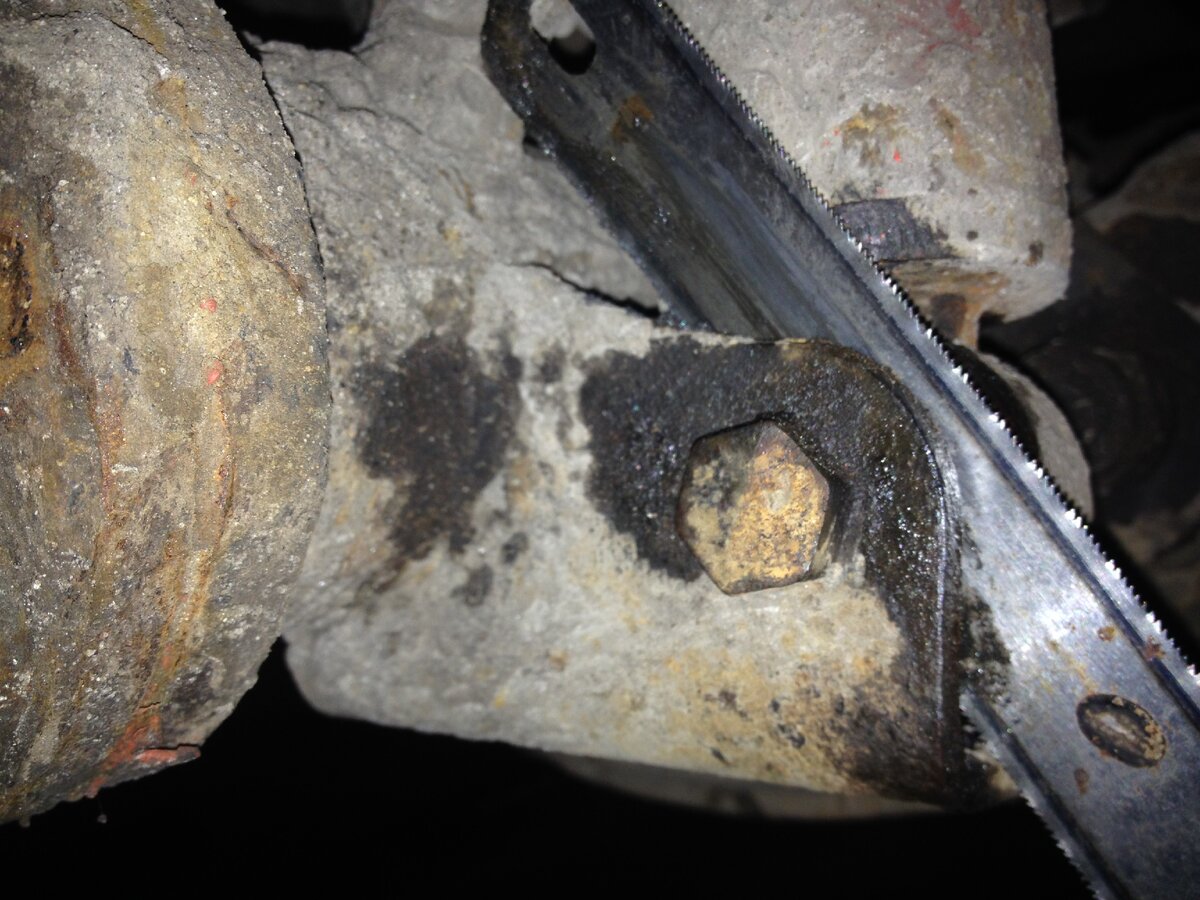 Главное чтобы ножовка не грелась:) Думал, даже купить электроножовку для таких работ.