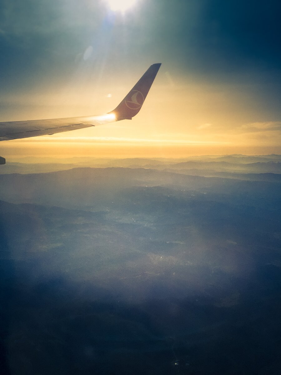 Где-то над Турцией. Turkish Airlines. iPhone 6 Plus