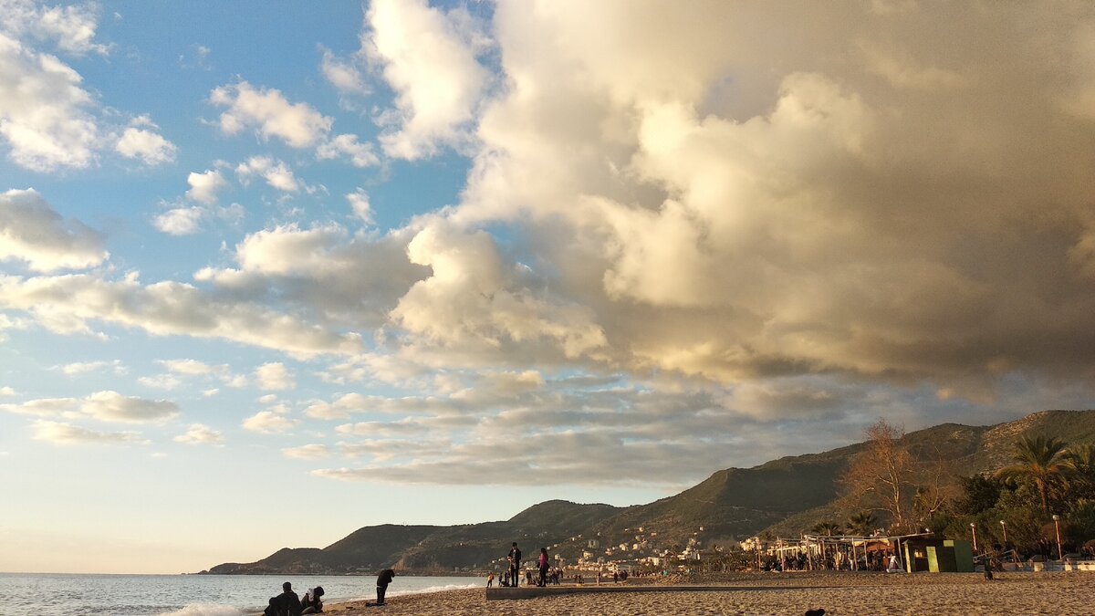 пляж Клеопатры в Аланье