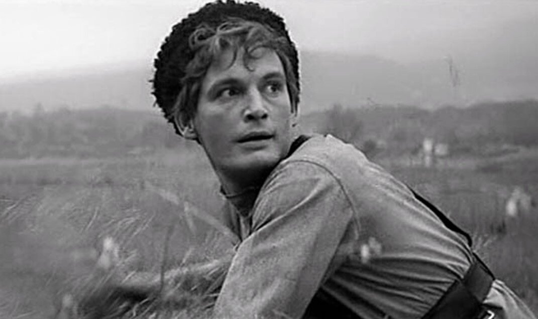 Васлий Лановой в роли Ивана Вараввы в фильме "Офицеры" (1971)