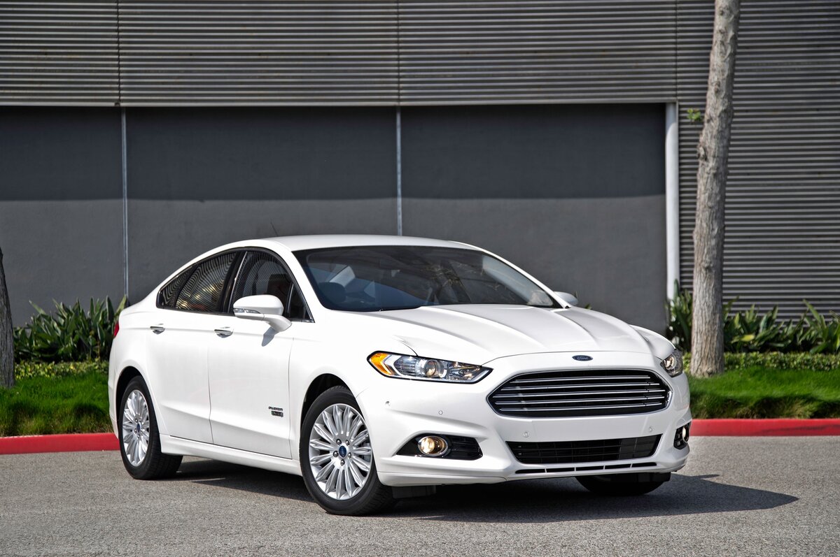 Ford Fusion Titanium 2015