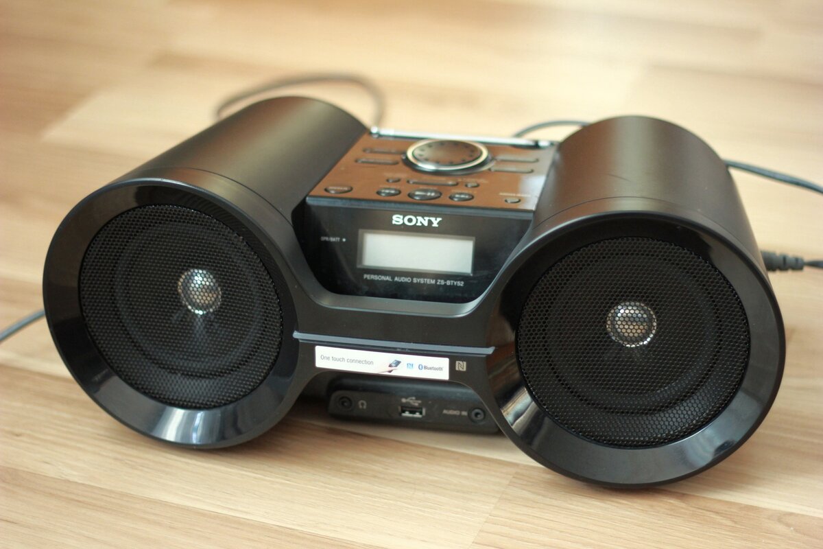Sony ZS-BTY52 (фото с сайта onlinetrade.ru)