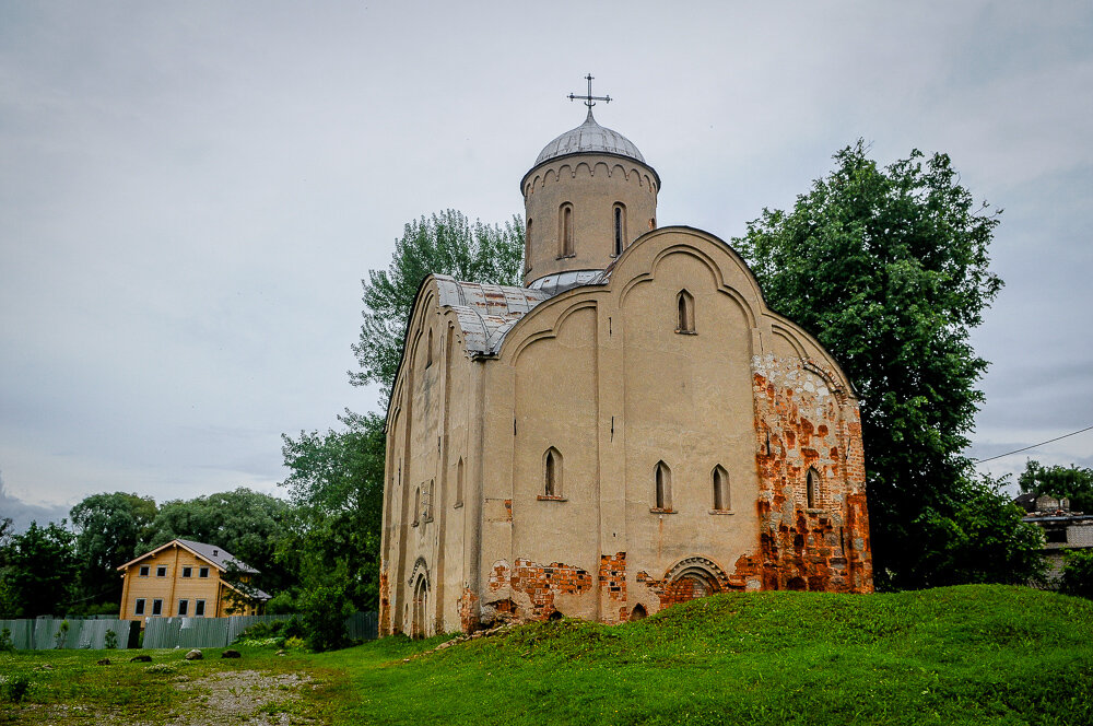 псковская крепость кром. великий новгород кремль детинец. великий новгород куда поехать. великий новгород кремль экскурсии. отсюда есть пошла земля русская новгород.