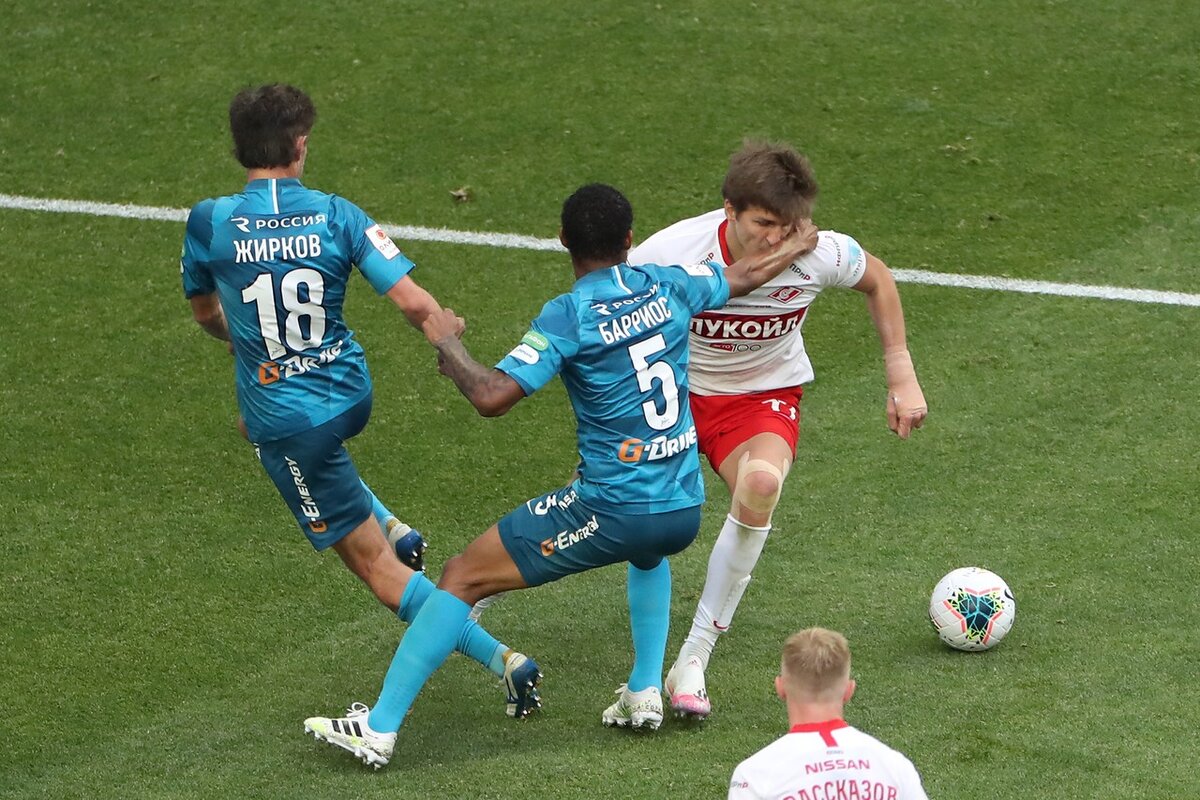 Спорный момент из матча "Зенит" - "Спартак". Фото - ФК "Спартак".