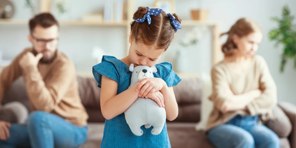 Я с мужем в разводе, что сказать дочери о нем