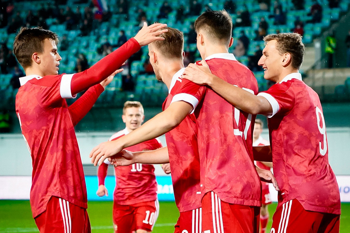 Фото с сайта  https://tula-football.ru/news/219714