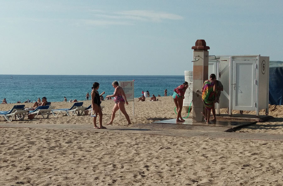 Такие кадры оттягивают наступления холодов