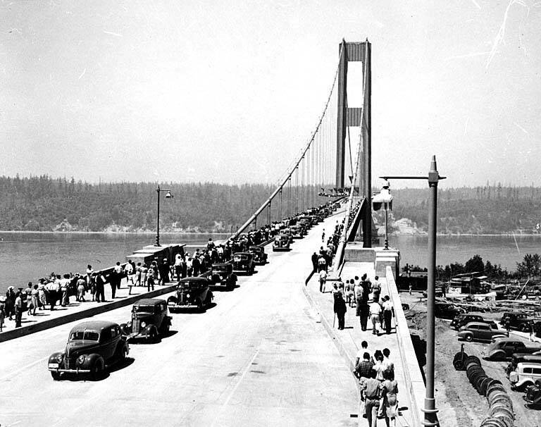 © University of Washington Libraries Digital Collections / public domain (День открытия моста, 1.07.1940)