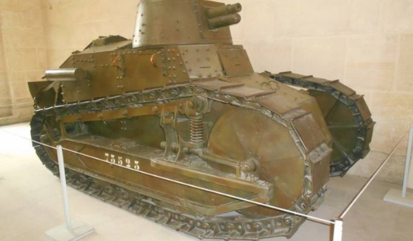 Французский танк Рено FT-17. Источник фото: Военное обозрение (https://u.to/cIDsGw).