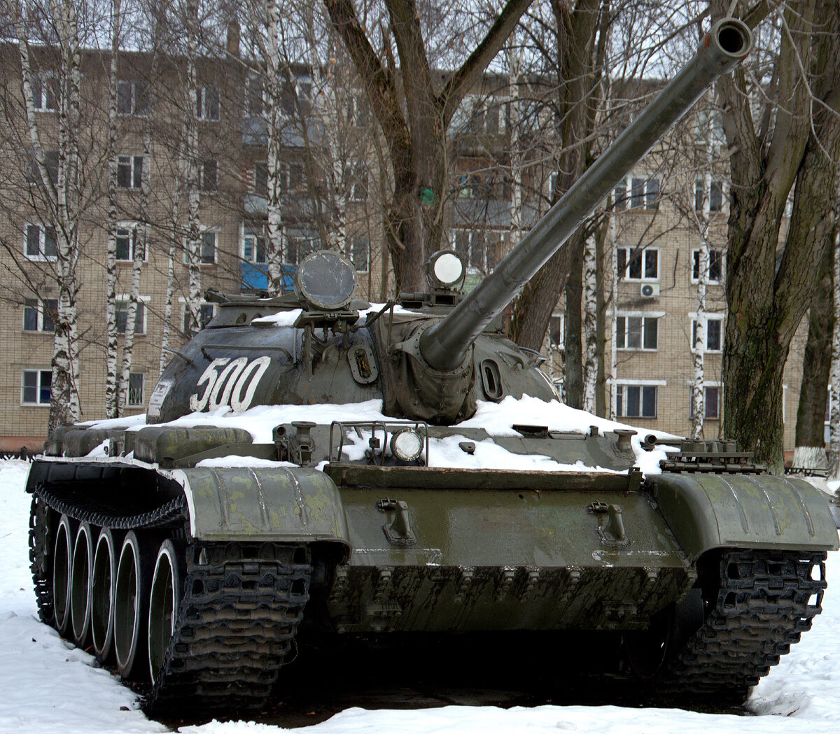 Эта история о том, как мой дядя заехал в дом одного из сельчан Украины ДУЛОМ ТАНКА.