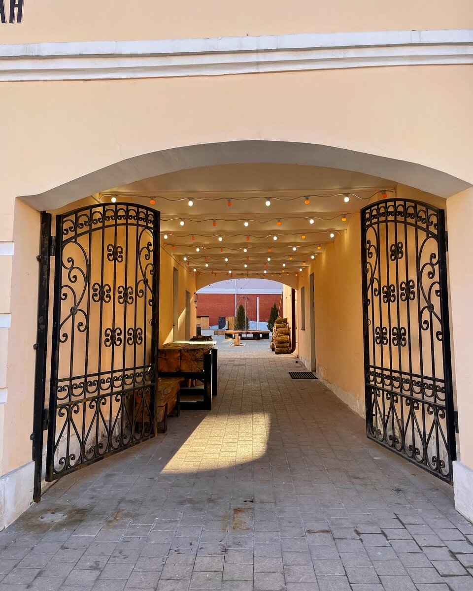 Дворик на ул. Металлистов