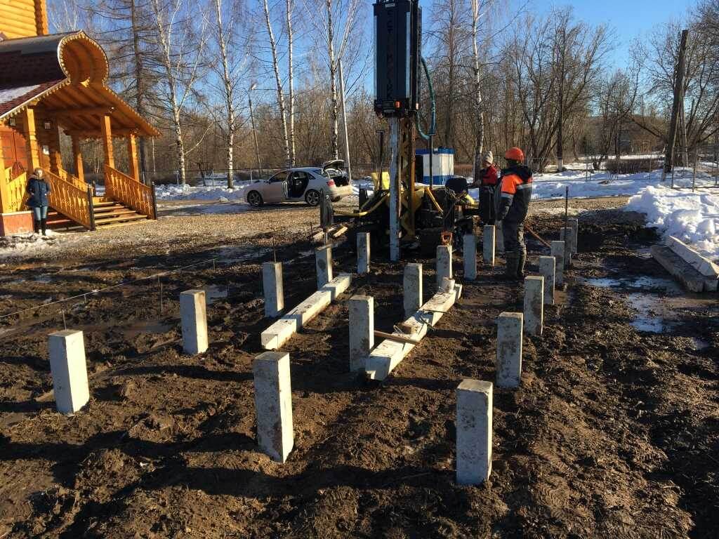 3. С сечением 400х400 мм и длиной от 3000 до 16000 мм выдерживают 8-13 т.