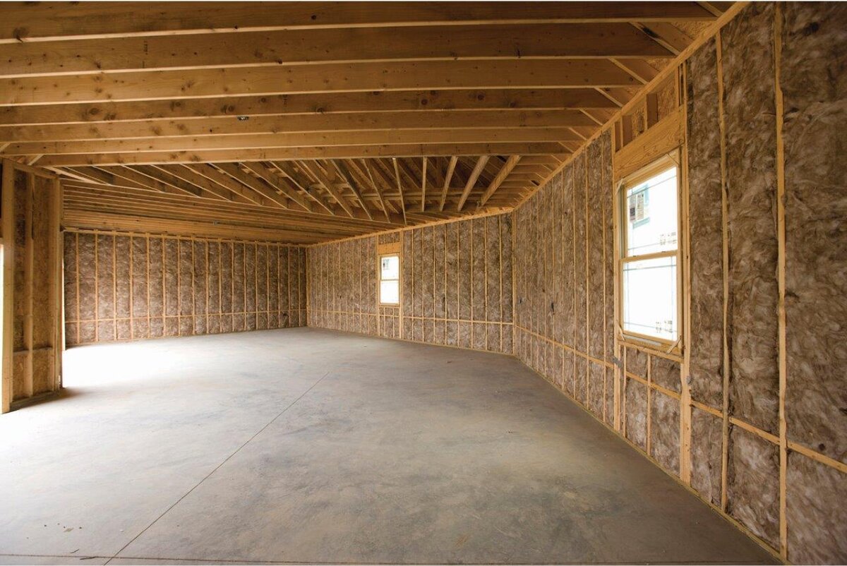 Утеплитель в деревянном каркасе 