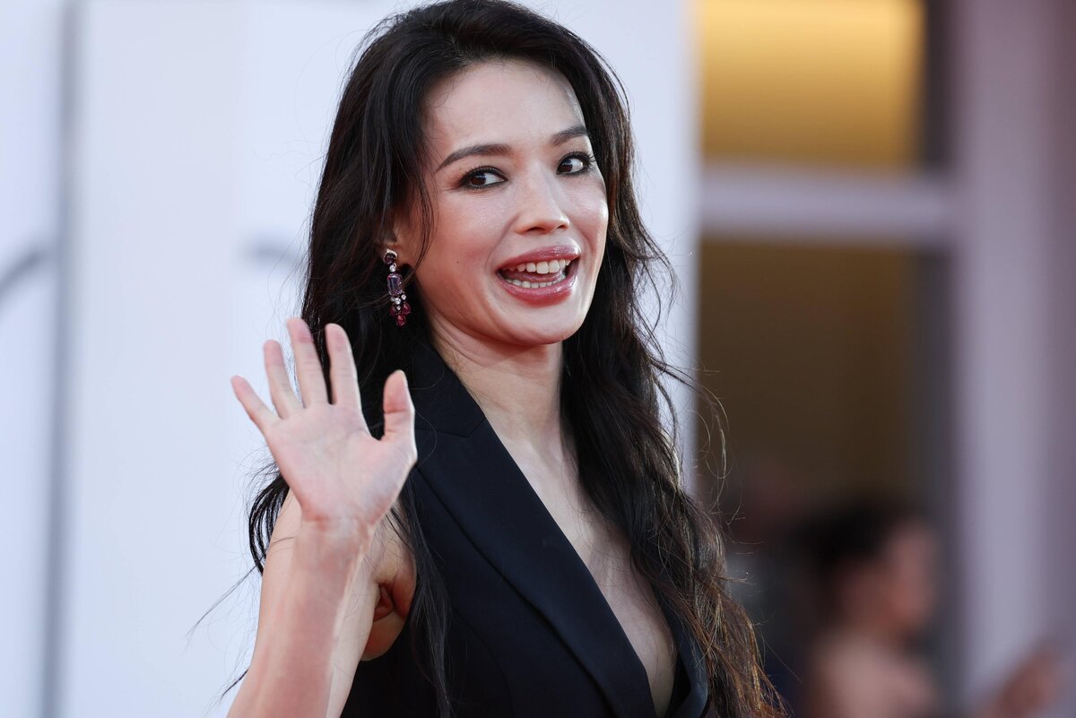 Shu qi. Шу Ци фото. Шу Ци биография.